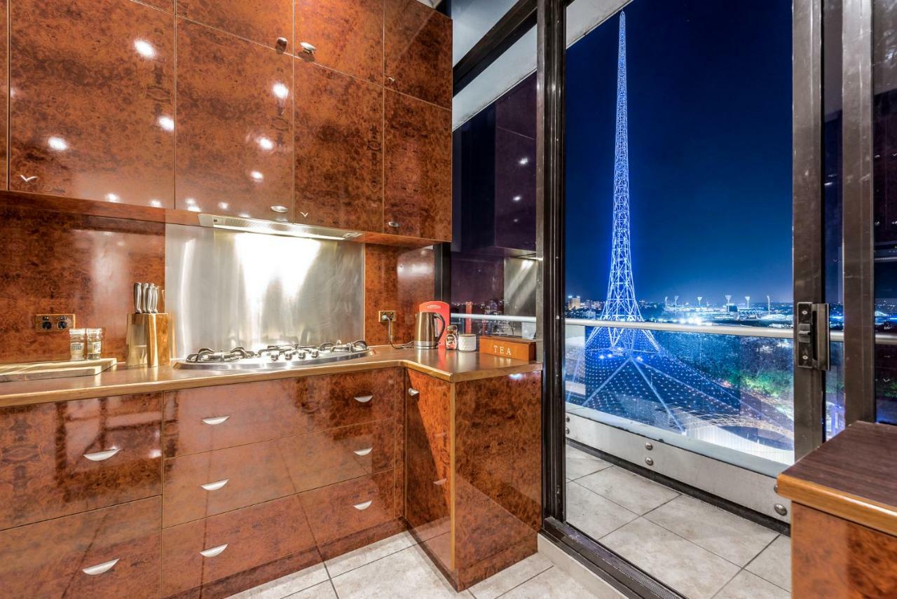 Exclusive Stays - Gallery Penthouse Melbourne Dış mekan fotoğraf
